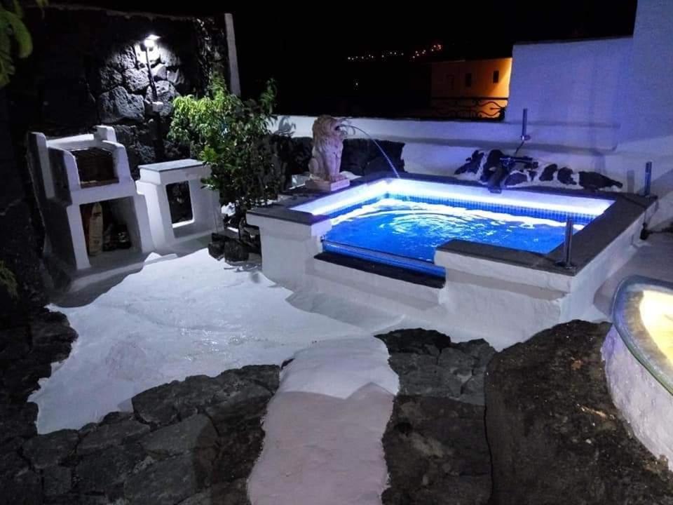 Aloelux Villa ! - Private Villa With Jacuzzi, Cinema ,Massage ,Wonderful View, Art Desing Villa Conil Exterior foto