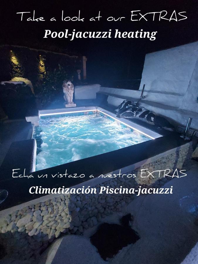 Aloelux Villa ! - Private Villa With Jacuzzi, Cinema ,Massage ,Wonderful View, Art Desing Villa Conil Exterior foto